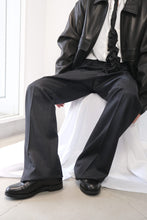 Load image into Gallery viewer, WOOL TRICOTINE FLARE / GRAY [金沢店]