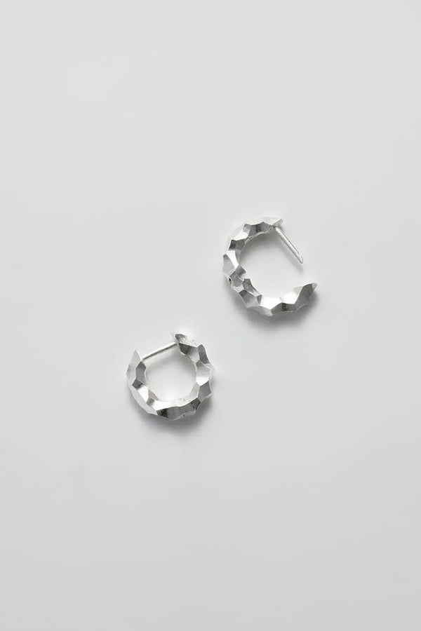 ALMOST EARRINGS SMALL SINGLE / 925 STERLING SILVER [Arriving in April]