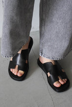 Load image into Gallery viewer, 4158 ZEPPA SANDALS / NERO