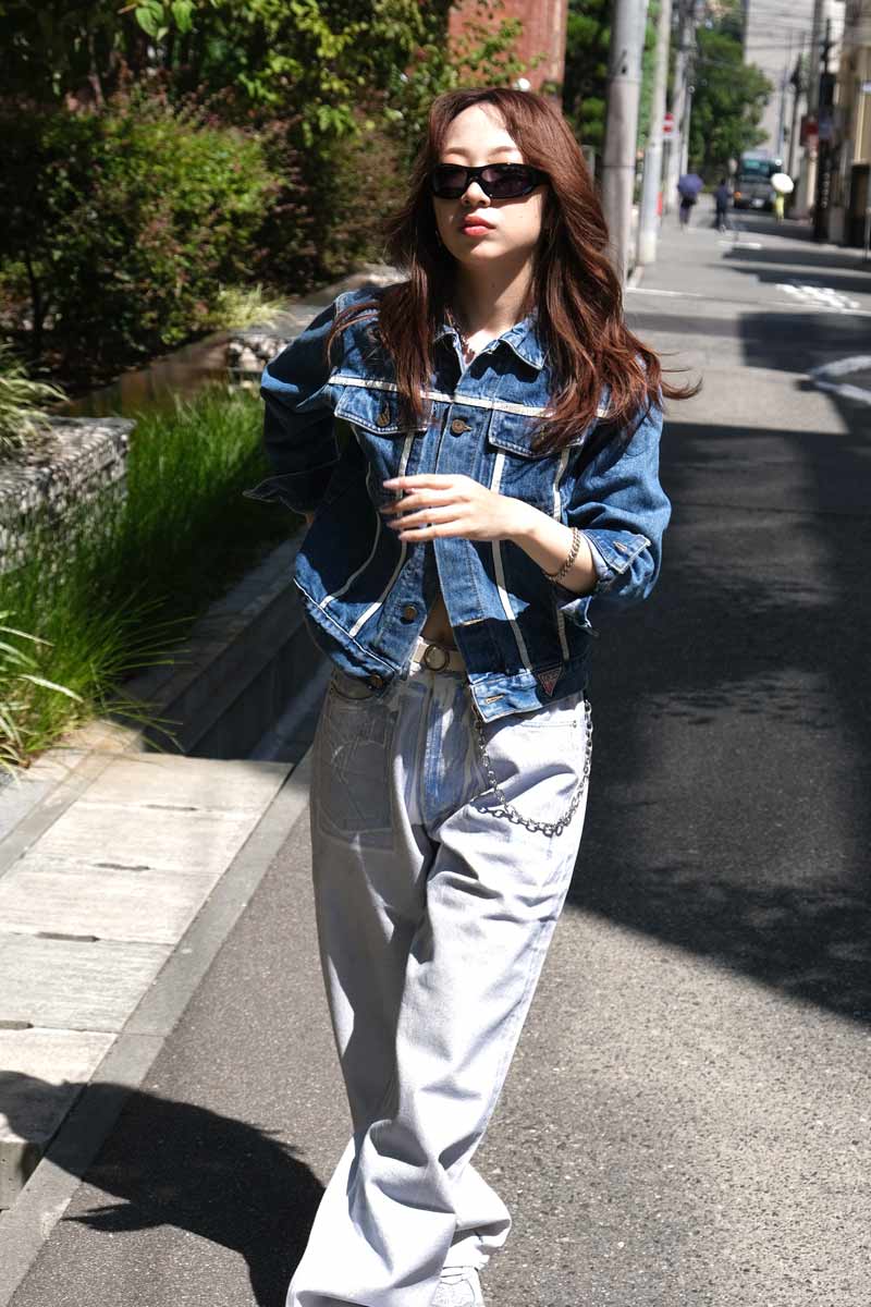 GUESS | 90년대 미국 생산 화이트 라인 데님 재킷 [USED]