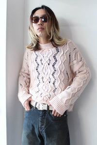 CABLE SONAR ROUNDNECK / DELICATE PINK FISHERMAN WOOL