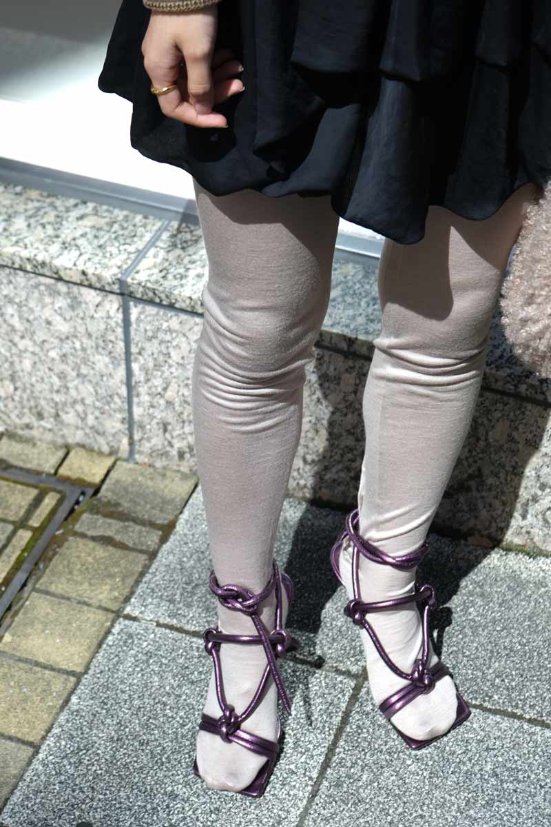 WOOL BACK BUTTON TIGHTS / LIGHT GRAY [30% 할인]