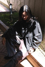 Load image into Gallery viewer, SHEEP LEATHER SHORT BLOUSON / BLACK