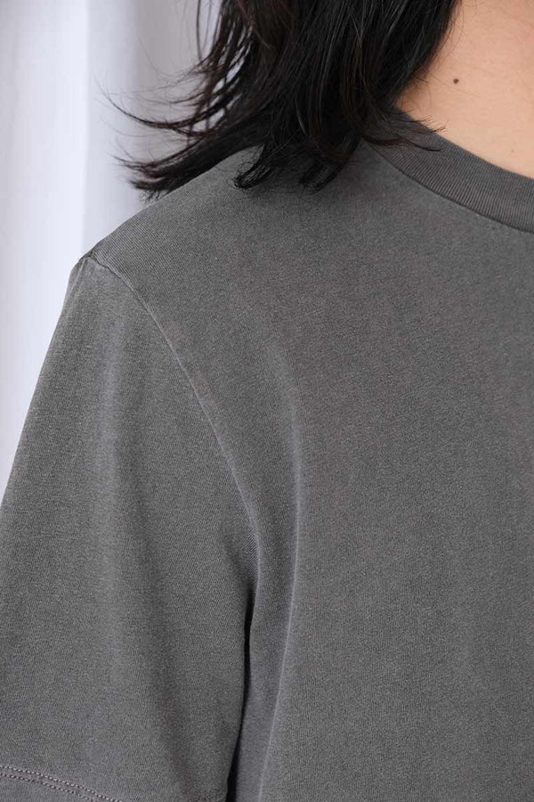 BOX T-SHIRT / WORN GRAPHITE LEGACY JERSEY