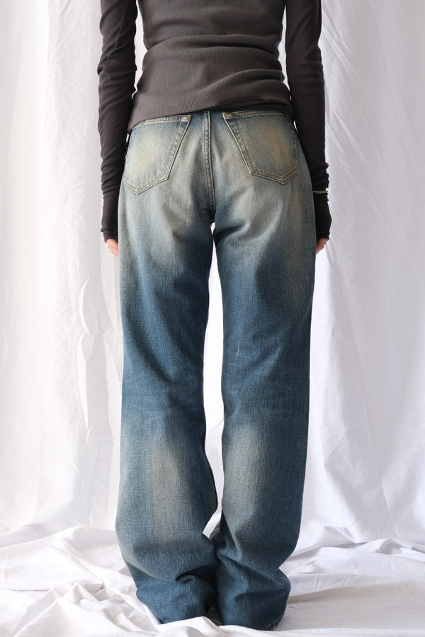 BEAT JEANS / AGED BLUE