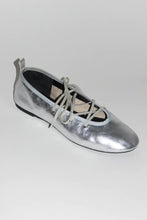 Load image into Gallery viewer, PINA LEATHER SHOES / SILVER