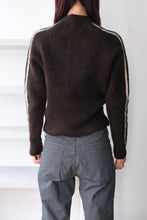 Load image into Gallery viewer, GRAND SLAM ZIP SWEATER / BROWN