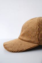 Load image into Gallery viewer, CORDUROY CAP / BLUE 