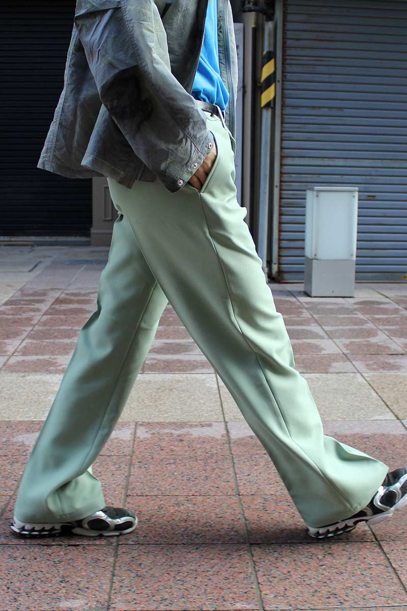 STOCKHOLM SURFBOARD CLUB | SUNE BOOTCUT TROUSERS / GREEN