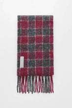 Load image into Gallery viewer, ESTATE SCARF / PINK FUZZY ALPACA CHECK