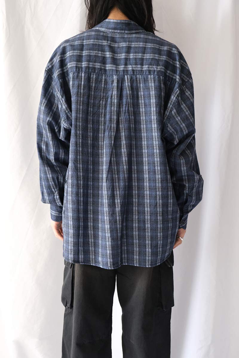 BORROWED SHIRT / CHECK PLEASE PRINT