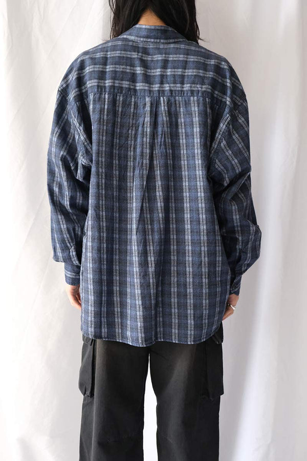 BORROWED SHIRT / CHECK PLEASE PRINT