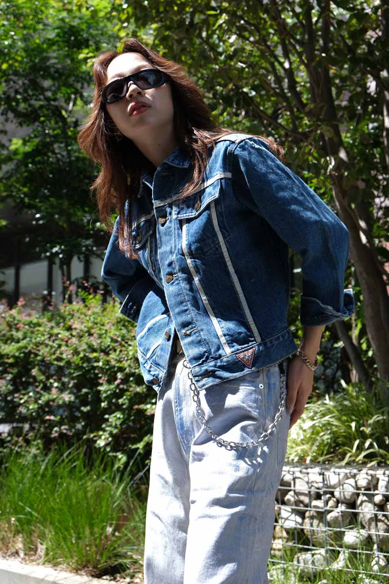 GUESS | 90년대 미국 생산 화이트 라인 데님 재킷 [USED]
