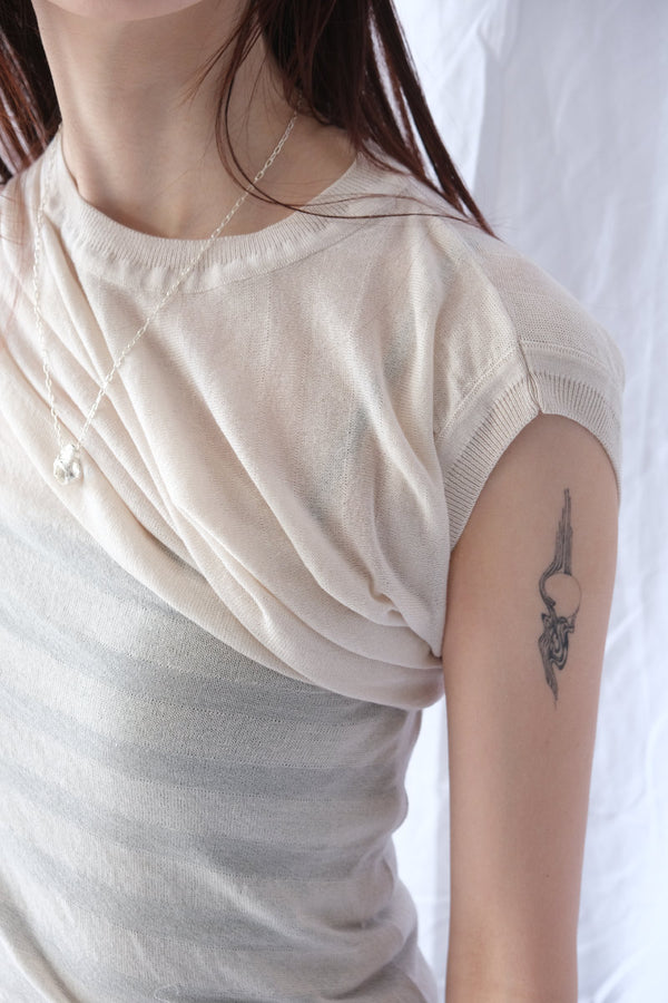 RAVEN TOP / OFF WHITE