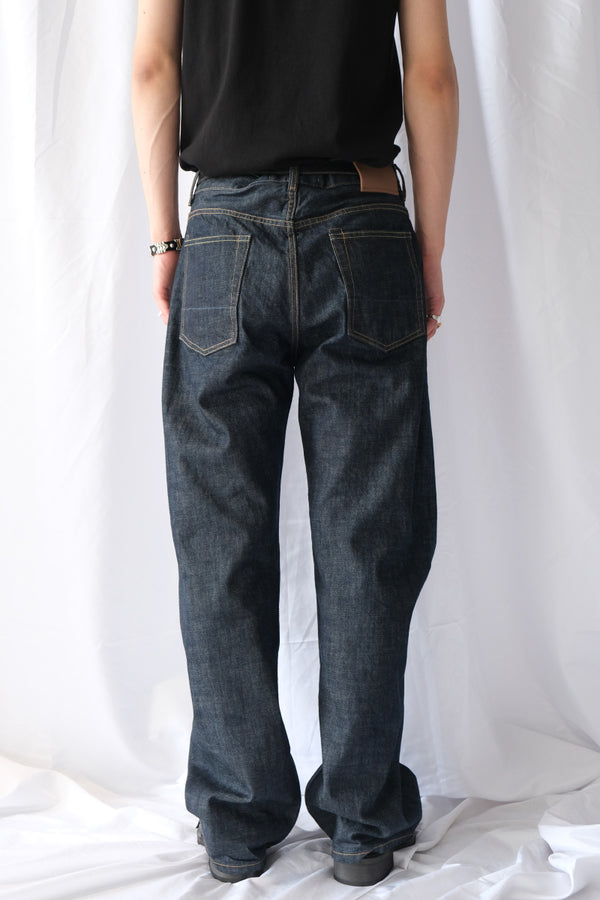 THIRD CUT / BLUE SELVEDGE