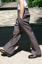 Load image into Gallery viewer, HEAVY WOOL GABARDINE FLARE EASY TROUSERS .10 / GUNMETAL