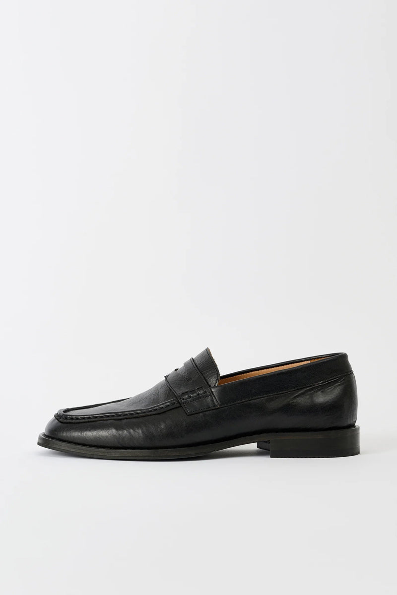 LIGHT LOAFER / TRUE DYED BLACK LEATHER
