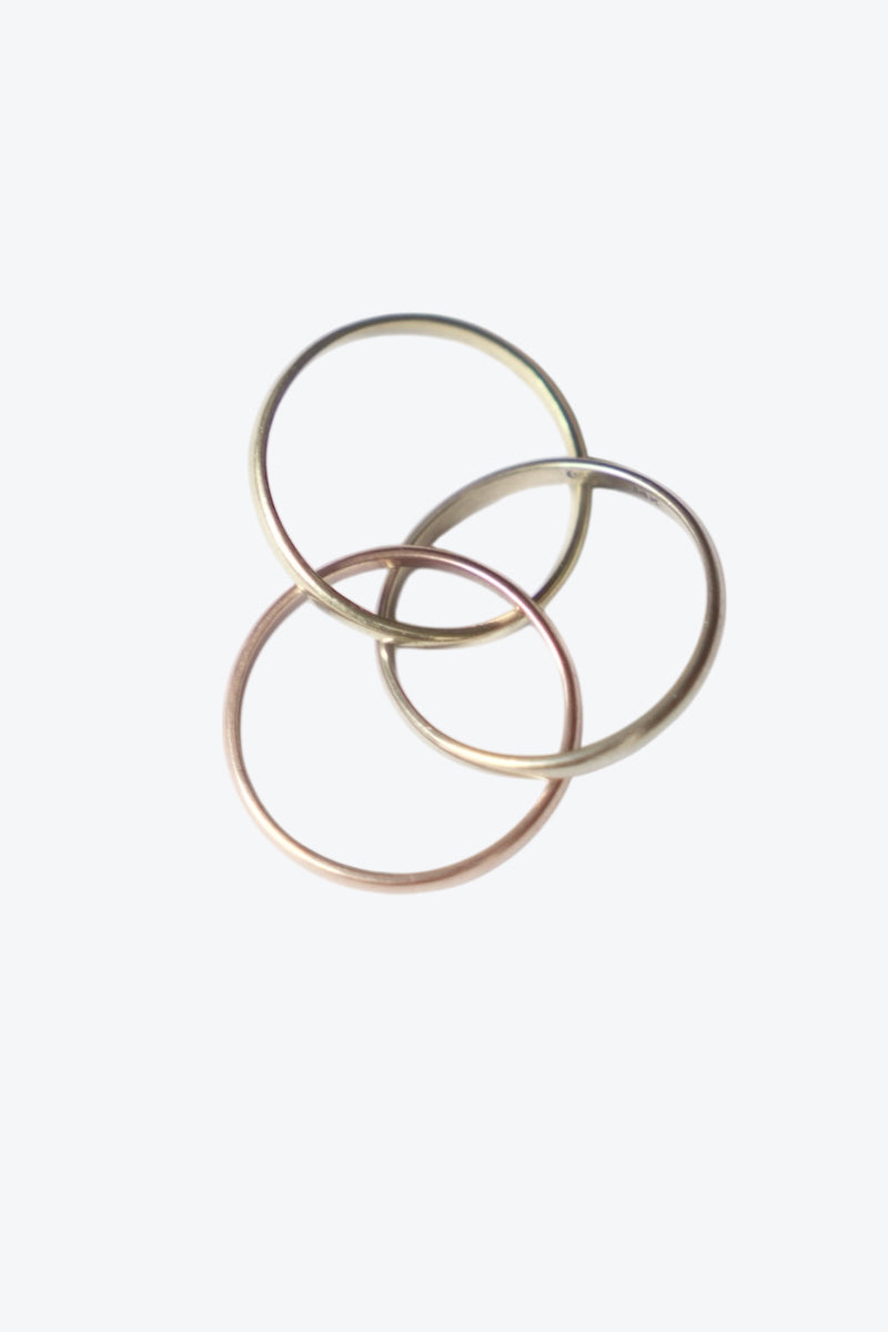 14K GOLD THREE DESIGN RING 2.74G / GOLD