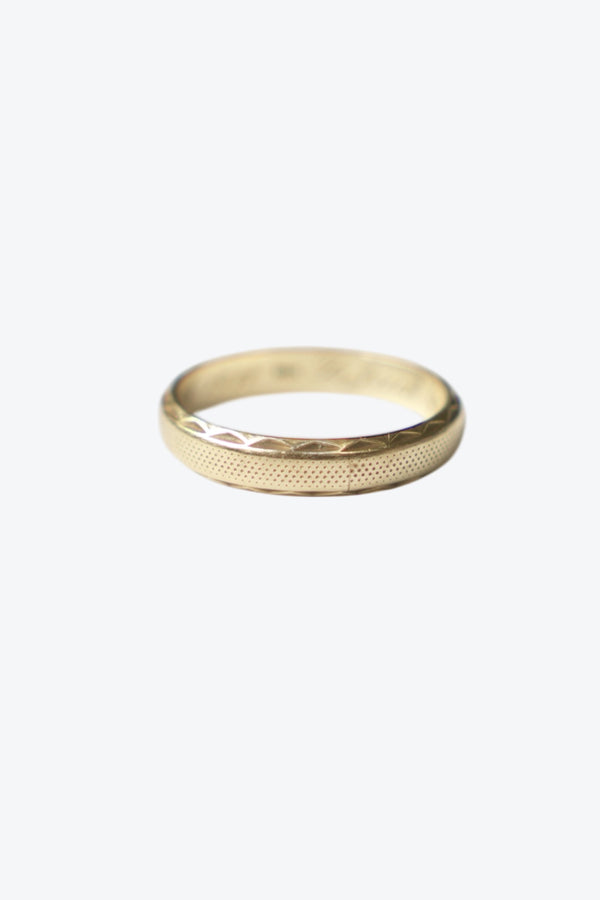 14K GOLD RING 4.3G / GOLD