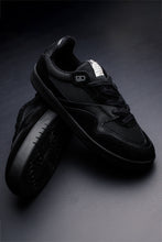 Load image into Gallery viewer, CM002 SUEDE/LEATHER/MESH LO / BLACK/BLACK