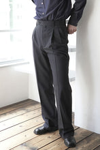 画像をギャラリービューアに読み込む, 2 PLEATS TROUSER  WOOL MOHAIR SILK TROPICAL / BLACK GREEN [神戸店]