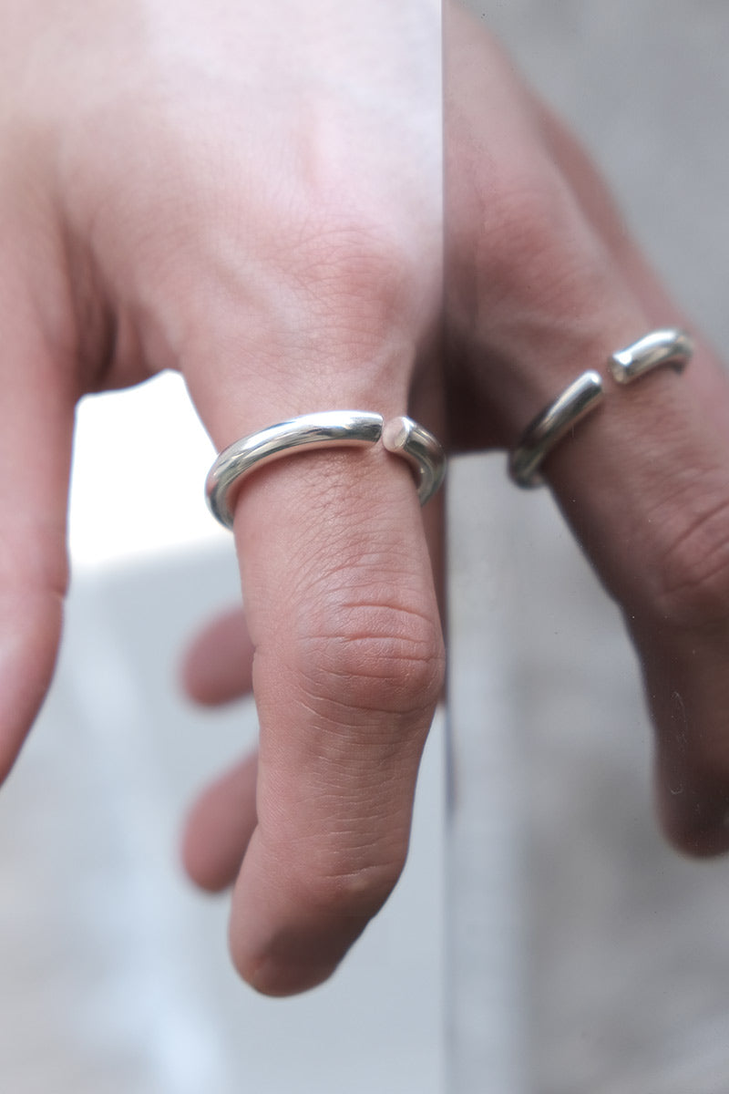 ALMOST RING THICK / POLISHED SILVER