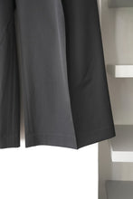 画像をギャラリービューアに読み込む, SUPER140 3TUCK BAGGY TROUSERS .14 / BLACK