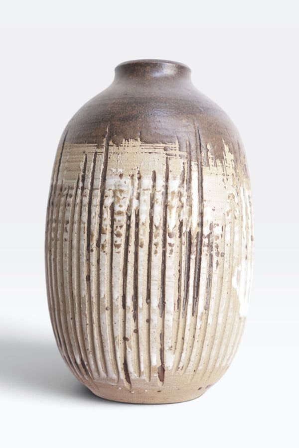 VASE FOR DISPLAY