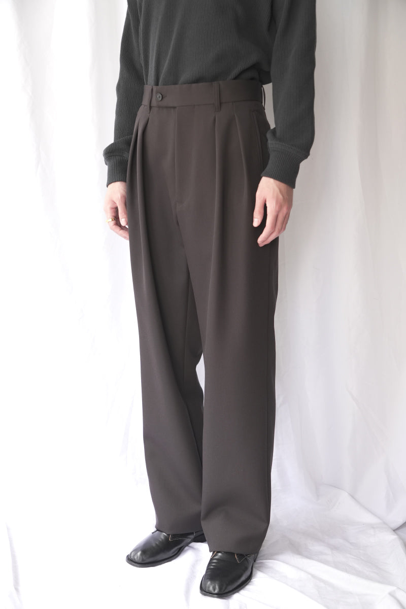 2 PLEATS TROUSER LAMBS WOOL FLANNEL / STONE [Kobe store]
