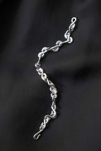 Load image into Gallery viewer, S BRACELET THIN / POLISHED SILVER