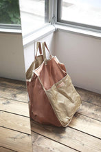 Load image into Gallery viewer, A131 EASYBAG (L) / COTTON WOOL SATIN