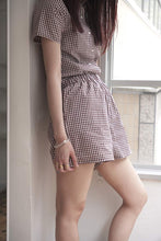 Load image into Gallery viewer, DAWSON SHORT / BROWN GINGHAM