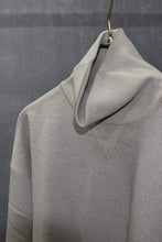 画像をギャラリービューアに読み込む, ULTIMATE HEAVY COTTON HIGH-NECK PULLOVER / JUTE BEIGE