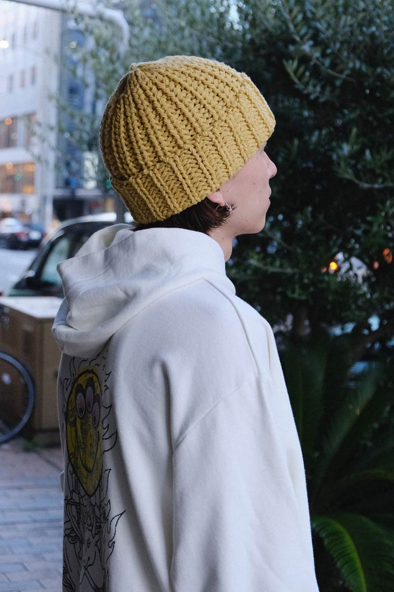 EASY KNIT / BABY YELLOW