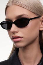 画像をギャラリービューアに読み込む, ELLIPSE SUNGLASSES / BLACK