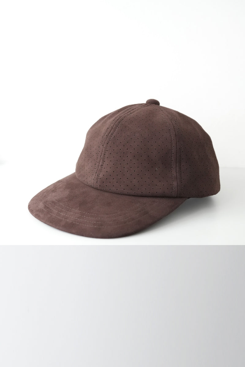SHEEP SUEDE CAP / BLACK 