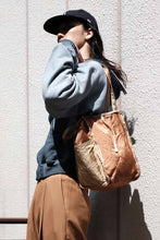 Load image into Gallery viewer, A130 EASYBAG (M) / COTTON WOOL SATIN