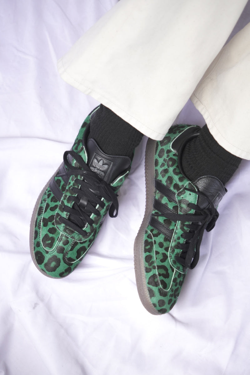 SAMBA OG W / SCREAMING GREEN/CORE BLACK/GOLD METALIC/GUM  [神戸店]