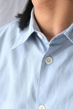 画像をギャラリービューアに読み込む, BEYOND SHIRT / POWDER BLUE LIQUID POPLIN