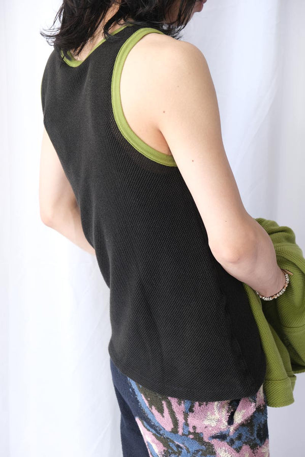 RIB EDGE TANK / SMOKE
