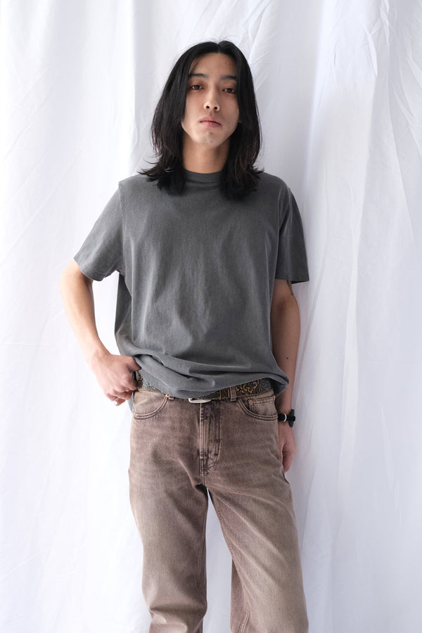 BOX T-SHIRT / WORN GRAPHITE LEGACY JERSEY
