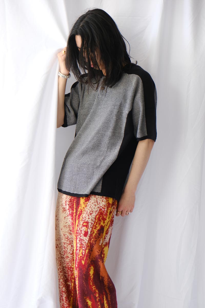 TEXTURED LAYER T-SHIRT / SMOKE GREY