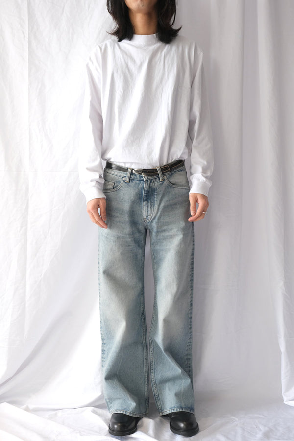 SHAKE JENAS / LIGHT BLUE CREASE