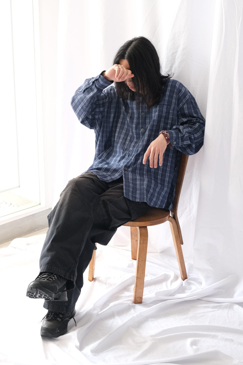 BORROWED SHIRT / CHECK PLEASE PRINT