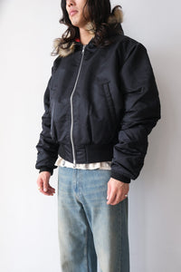 HOODED BOMBER / BLACK