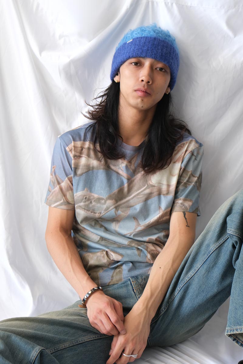 STOCKHOLM SURFBOARD CLUB | FRANZ TEE / SHARK PRINT シャークプ
