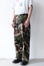 Load image into Gallery viewer, POLY MESH CARGO SHORTS / BLACK × GREEN 