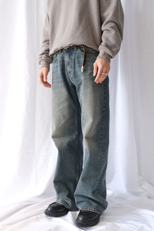 SHAKE JEANS / MID BLUE DIRTY