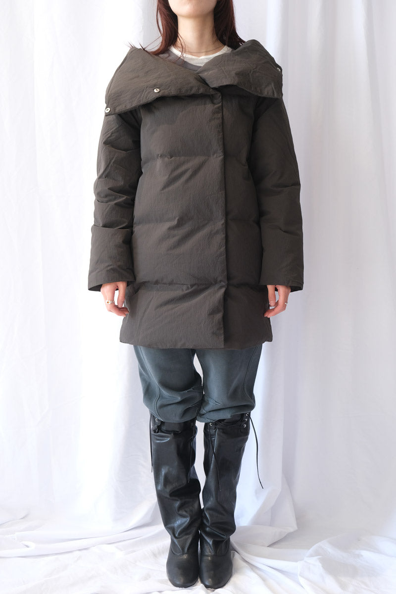 PRUIT MIDDLE DOWN JACKET / BROWN