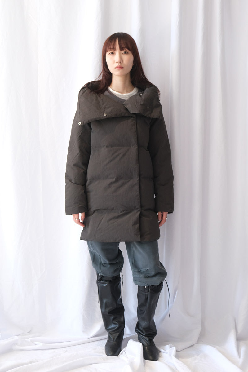 PRUIT MIDDLE DOWN JACKET / BROWN